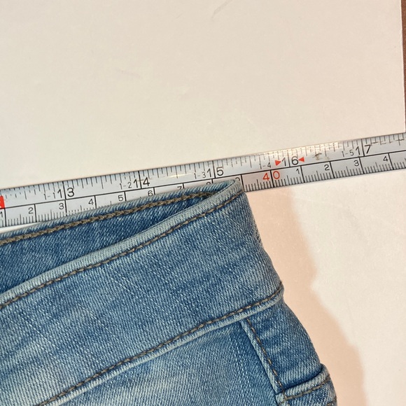 Time and Tru High rise Wide leg Light Blue Jeans - Picture 8 of 9